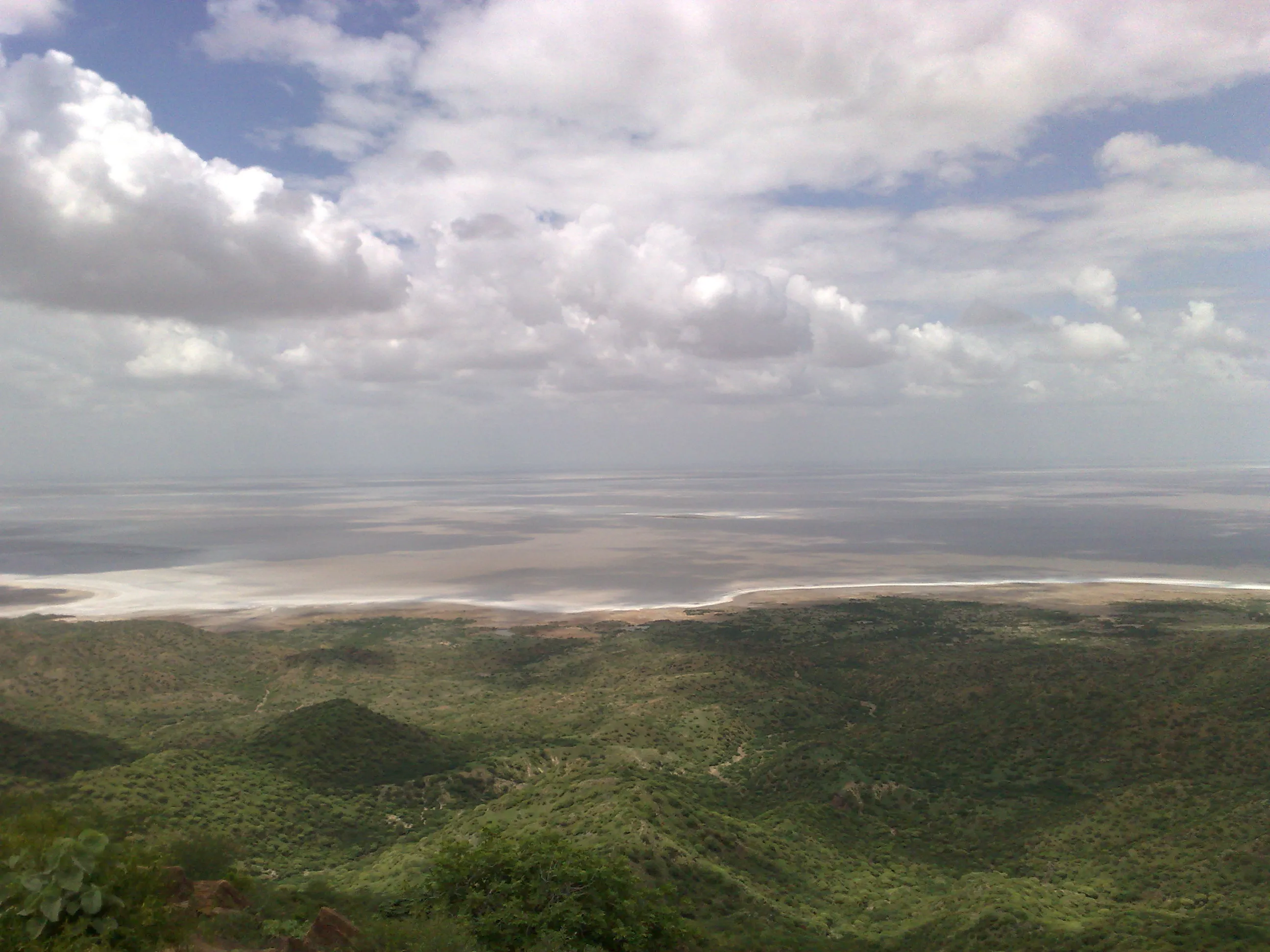 Kutchi folk artisans and the salt flats of the Rann of Kutch